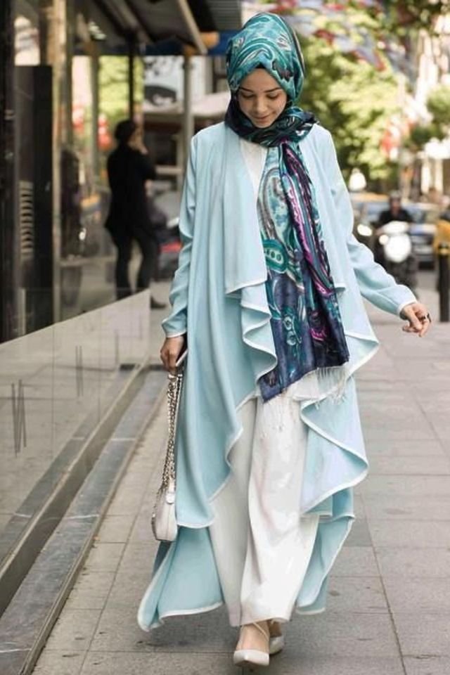 ٠ إطلالة أنيقة لعزومات رمضان 2016 Large_Fustany-Fashion-Style_Ideas-Street_Style-Ramadan_Outfits-Modest_Fashion-13