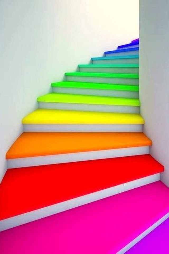 جملى سلالم منزلك بافكار جديده,زينى السلالم الداخليه لبيتك Large_how-to-decorate-home-stairs-fustany9