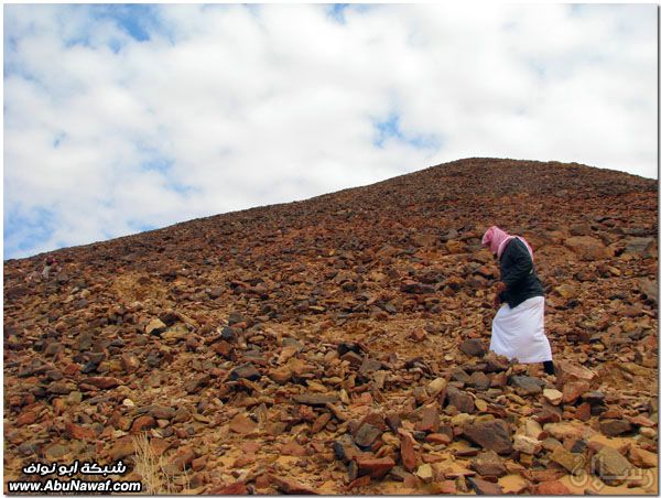 صور: رحله إلى النفود الكبير ( العليم، الأبرق، الطويل، الشقيق، راف، الحصان) Mk10587_3olam-1map2013