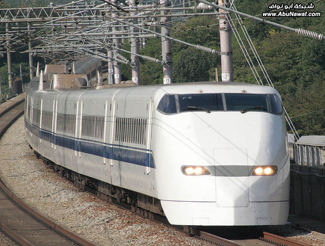 قطار الرصاصه فائق السرعه باليابان ؟؟ 793px-JRW_Shinkansen_Series_300_F6