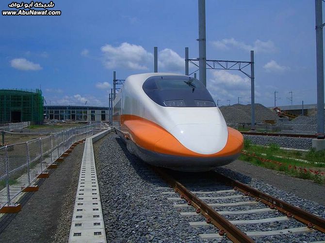 قطار الرصاصه فائق السرعه باليابان ؟؟ 800px-Shinkansen_700T