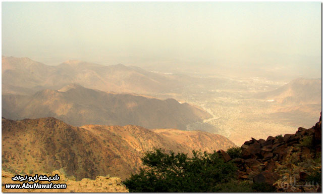 صور: رحلة عبر الكامل وخليص ( شمنصير، المرواني، عين ضرعاء وأعمدة البازلت، غار زبيدة)‎  Mk10587img6108