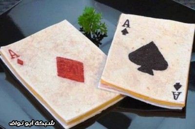 اغرب عشرة ساندويتشات في العالم 8.-Card-Sandwich-e1351780731766