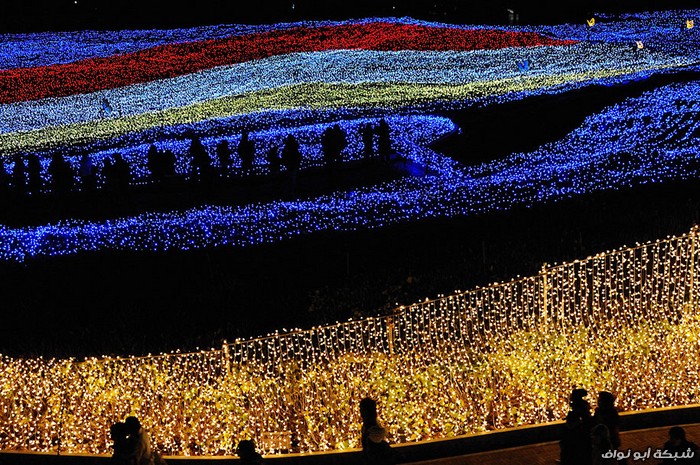 نفق الأضواء السحرية Winter-light-festival-nabano-no-sato-japan-8