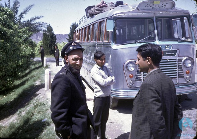 بوتين يؤكد تزويد سوريا بجزء من صفقة صواريخ S-300 Color-Photos-of-Afghanistan-in-The-1960s-by-Bill-Podlich-13