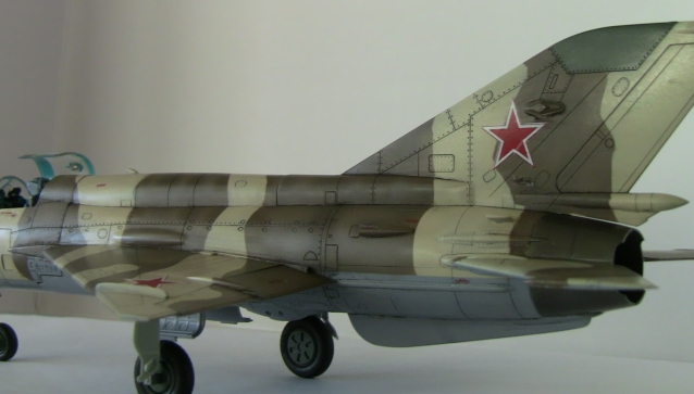 Mig 21 MF 1/48 academy. Mig21022ok