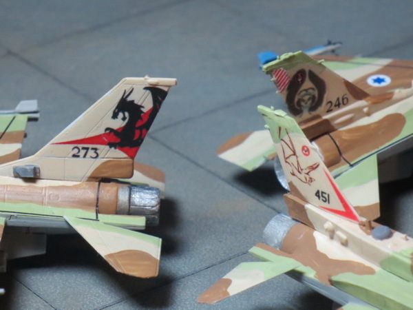 [Revell & Arii] 1/144 F-16s Fighting Falcon of Israeli Air Force F_9476545_1