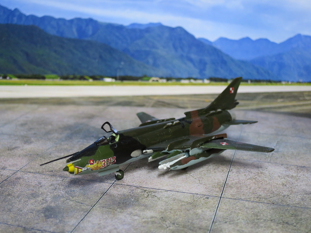 1/144 Polish Air Force SU-22 Fitter F_11668392_1