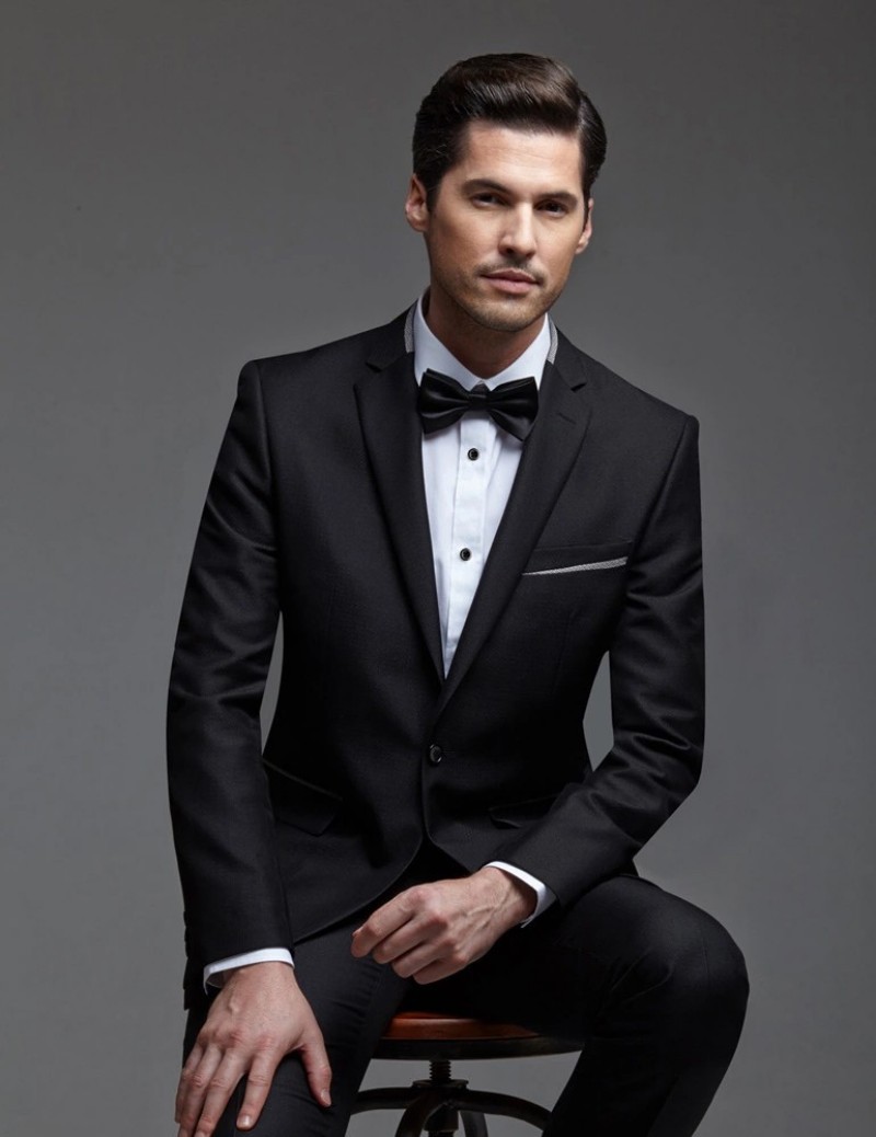 Muška odela - Page 4 Handsome-Man-2015-Hot-Sale-Tuxedos-Groom-Bridegroom-Suit-Groom-Suits-Jacket-Pants-Tie-Vest-Silver