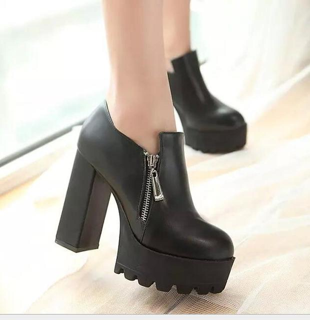 الكعب العالي 2016-fashion-winter-boots-female-zipper-thick-high-heel-ankle-boots-Martin-boots-platform-winter-women.jpg_640x640