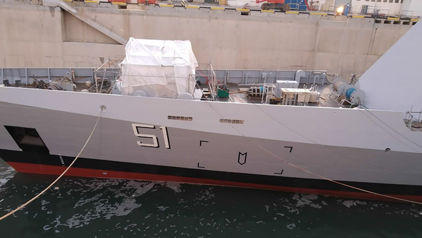 El futuro OPV “Bouchard” sale del dique de carena en la Base de la Marina Nacional Francesa 30-9_ARABOUCHARD-4