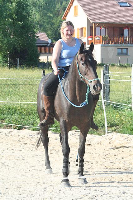 Maroussia convertit une cavalière classique !!!! Juin%20571