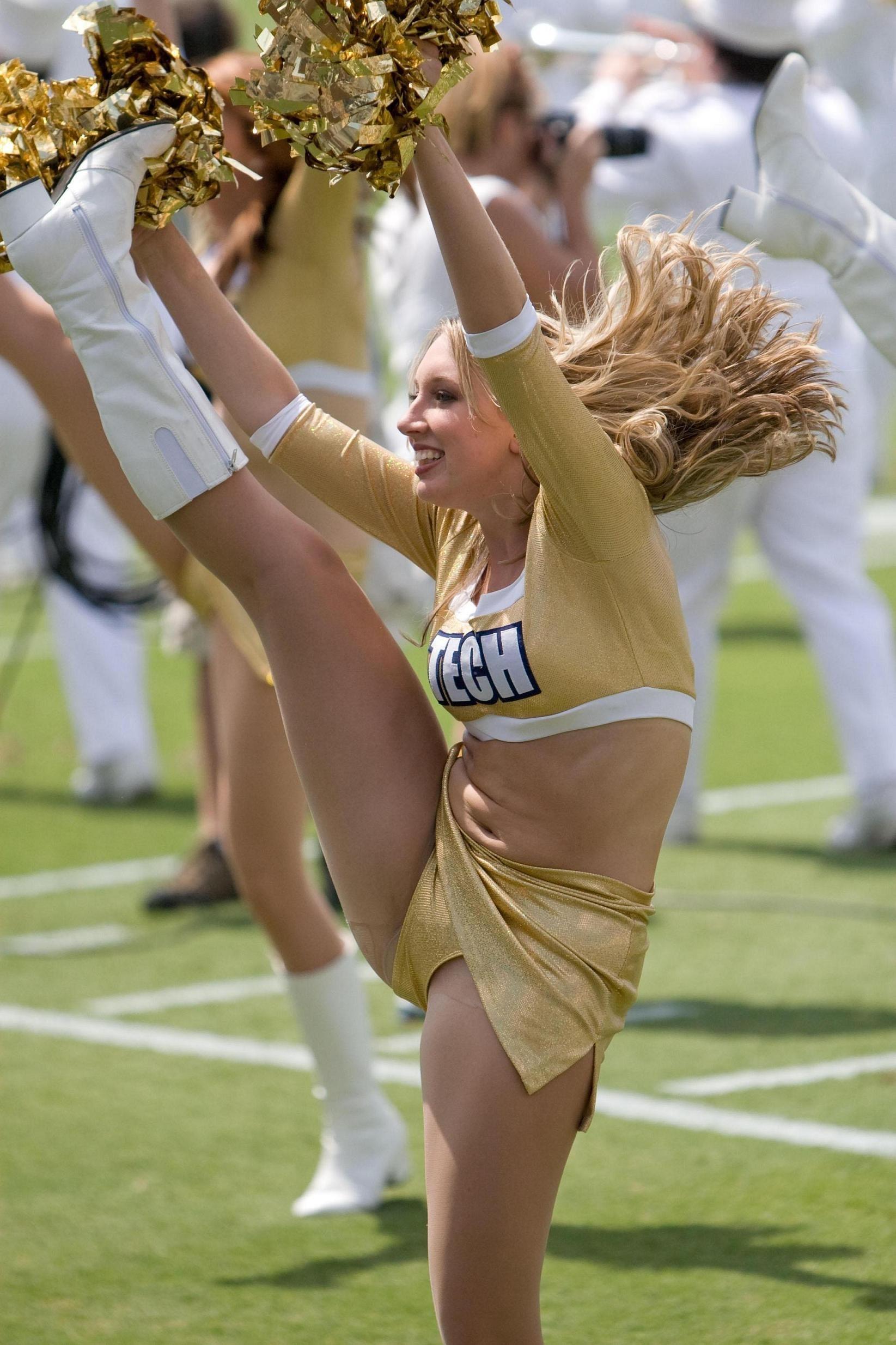 Cheerleaders     Líderes de torcida 3