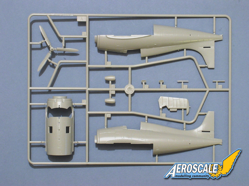 F4F-F3 Early Hobbyboss 1/48- "The Blas's Wildcat" HB_Wildcat_Parts_1