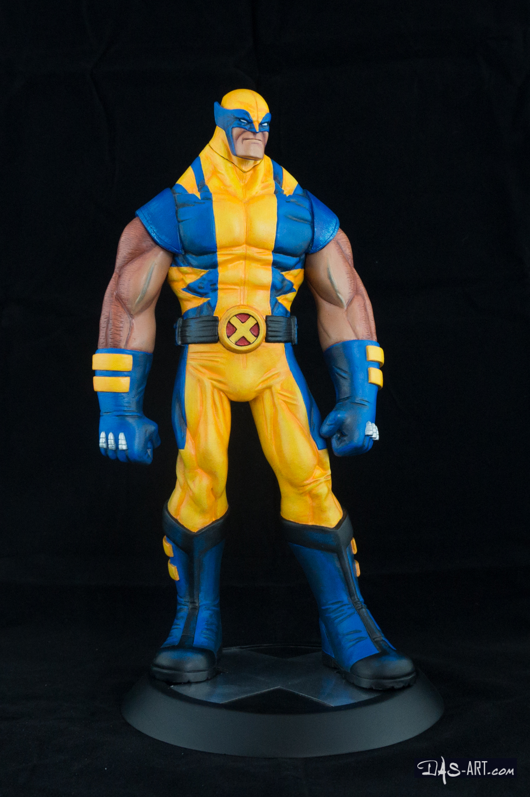 05 - Wolverine "Humberto Ramos style" statue 20160209-Wolverine-Humberto_Ramos_style-statue-sculpted_by_Chucho_Rojas-painted_by_Das-002