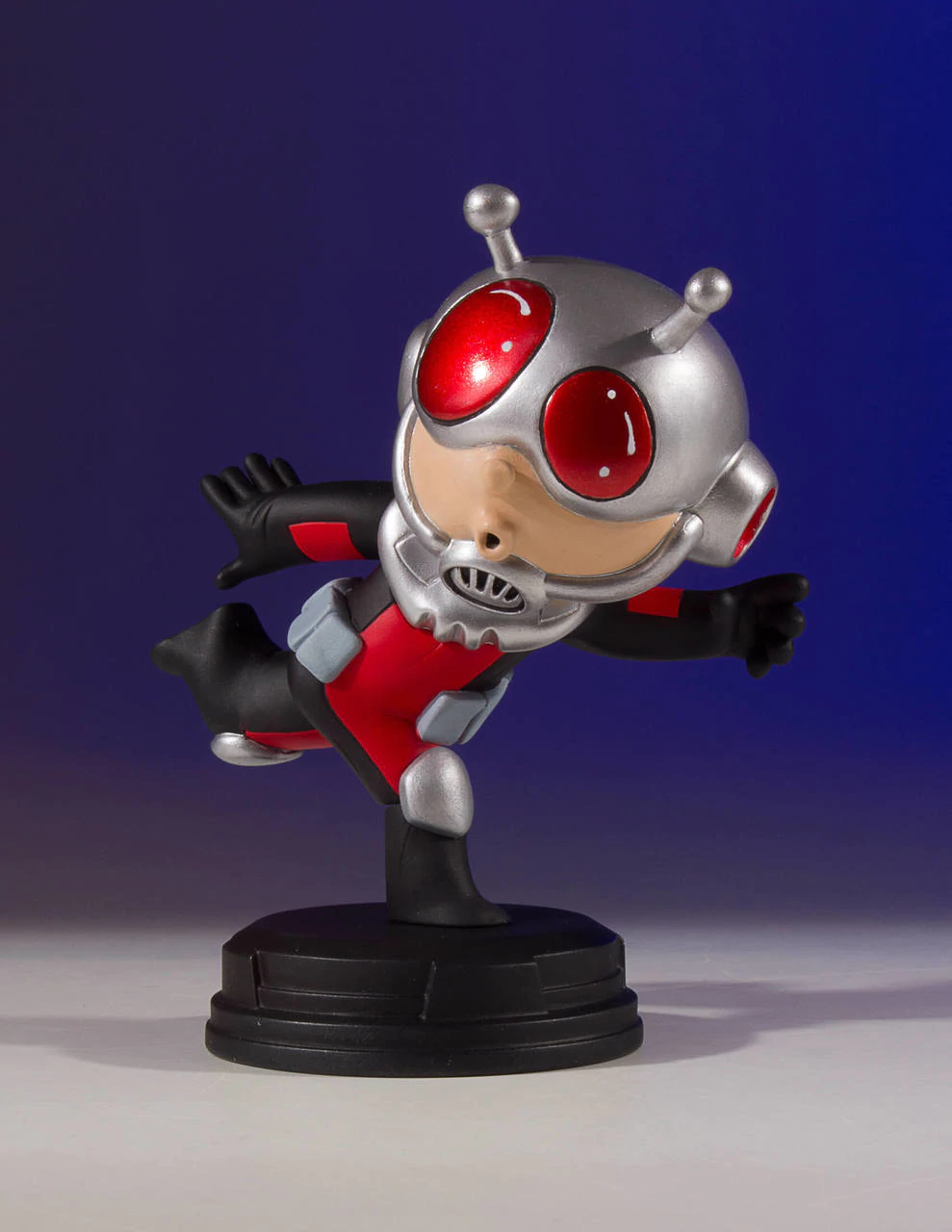 ANT MAN SKOTTIE YOUNG STATUE Ant-Man-Animated_03