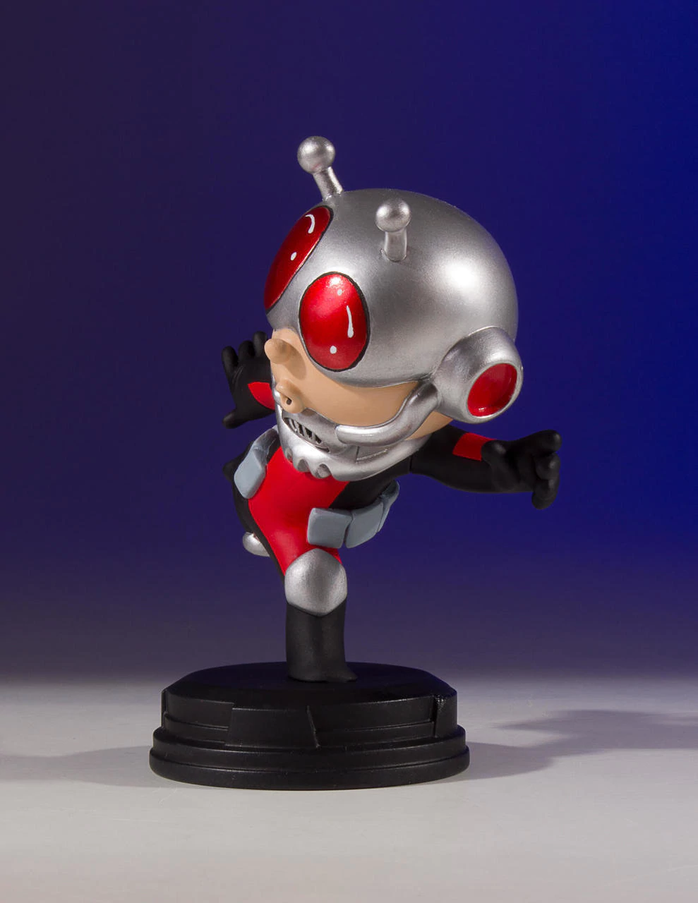 ANT MAN SKOTTIE YOUNG STATUE Ant-Man-Animated_07