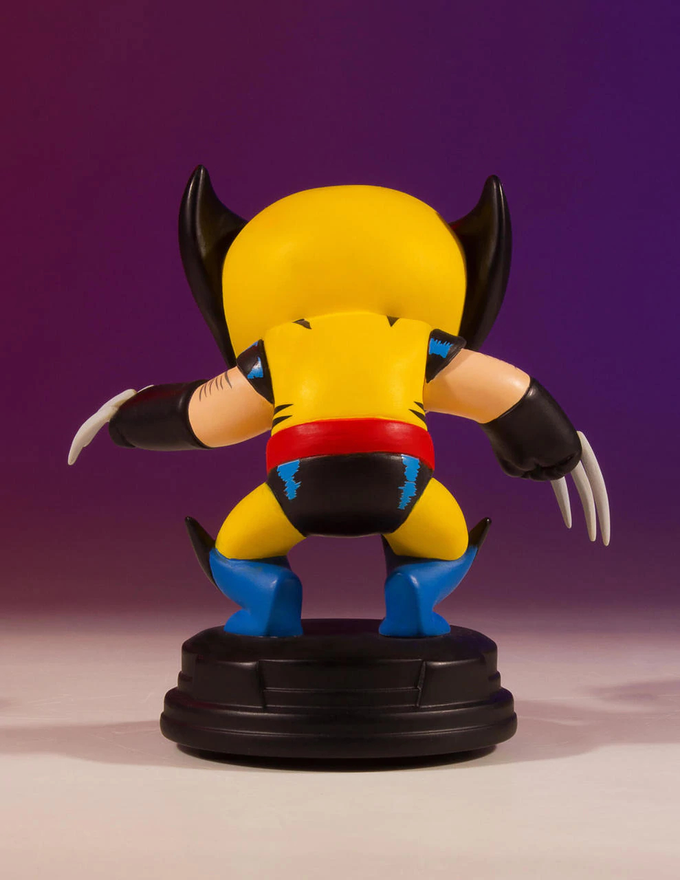 WOLVERINE SKOTTIE YOUNG STATUE Wolverine-Animated-Statue_07