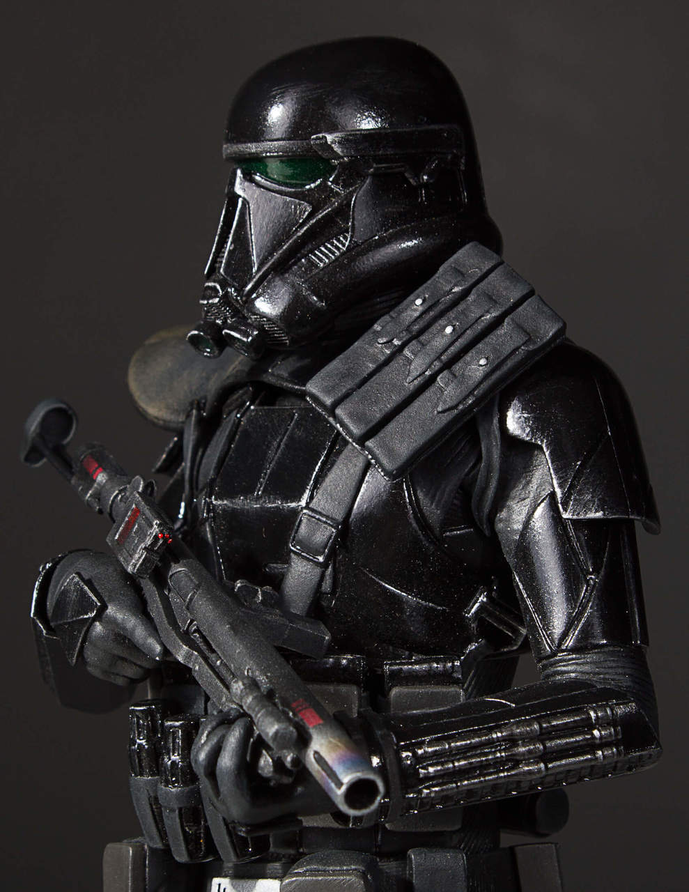 DEATH TROOPER SPECIALIST COLLECTORS GALLERY DeathTrooper_14