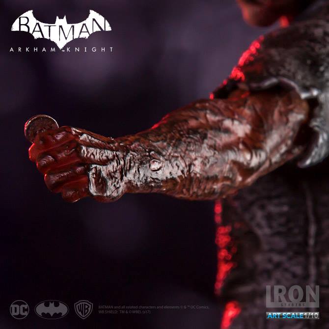 IRON STUDIOS: BATMAN ARKHAM KNIGHT TWO FACE Art scale 1/10 Two-face-batman-arkham-knight-art-scale-04