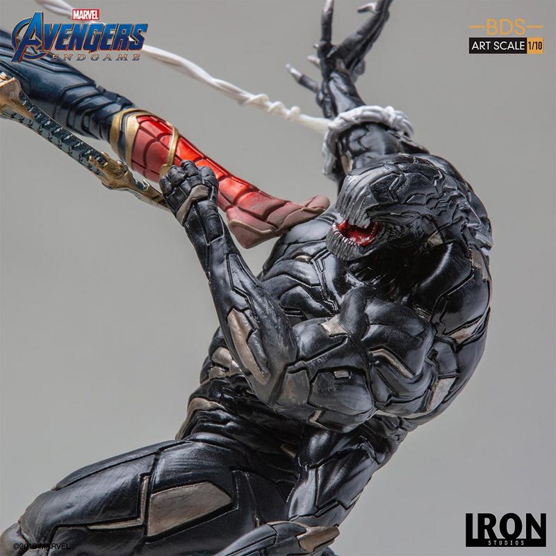 IRON STUDIOS : Avengers: Endgame – Iron Spider and Outrider Statues Iron-Spider-BDS-Statue-014