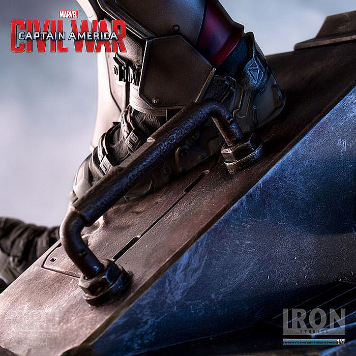 IRON STUDIOS: FALCON CIVIL WAR LEGACY REPLICA 1/4 scale FACON-IRON-STUDIOS-LEGACY-REPLICA-18