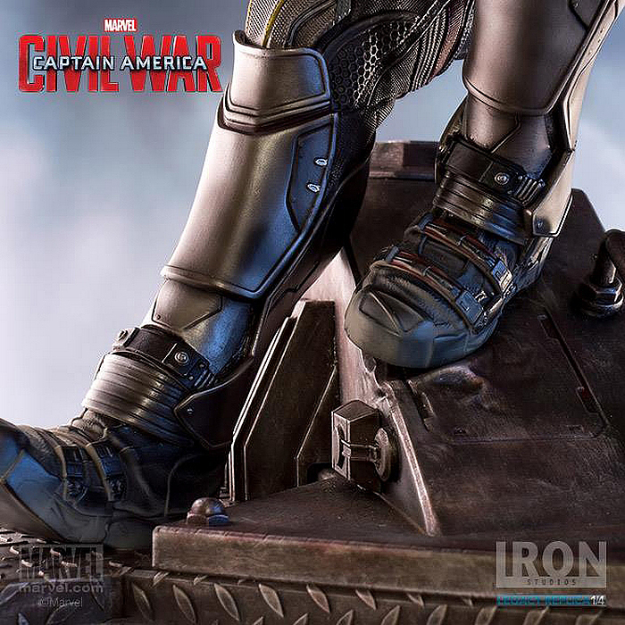 IRON STUDIOS: FALCON CIVIL WAR LEGACY REPLICA 1/4 scale FACON-IRON-STUDIOS-LEGACY-REPLICA-25