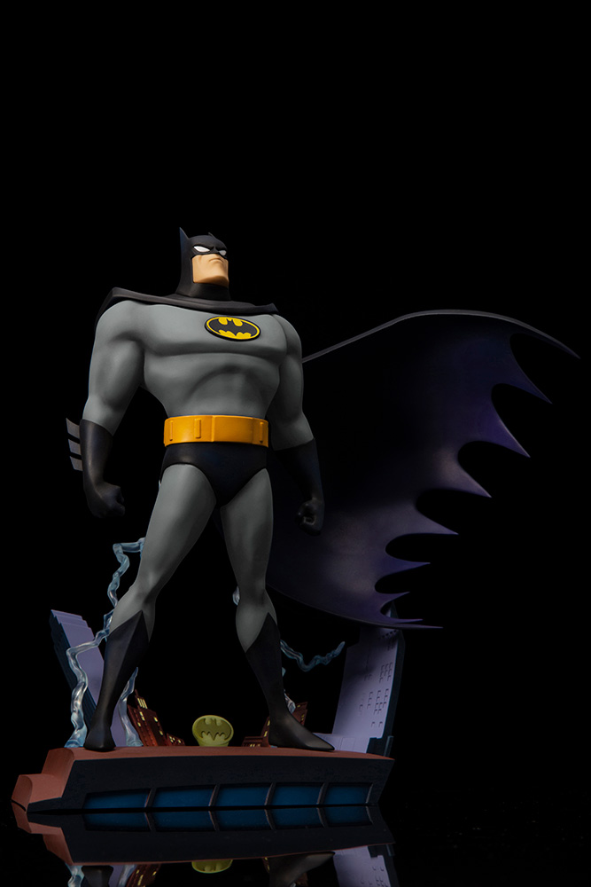 Batman The Animated Series – Opening Sequence Batman Statue Koto-Batman-Animated-ARTFX-001