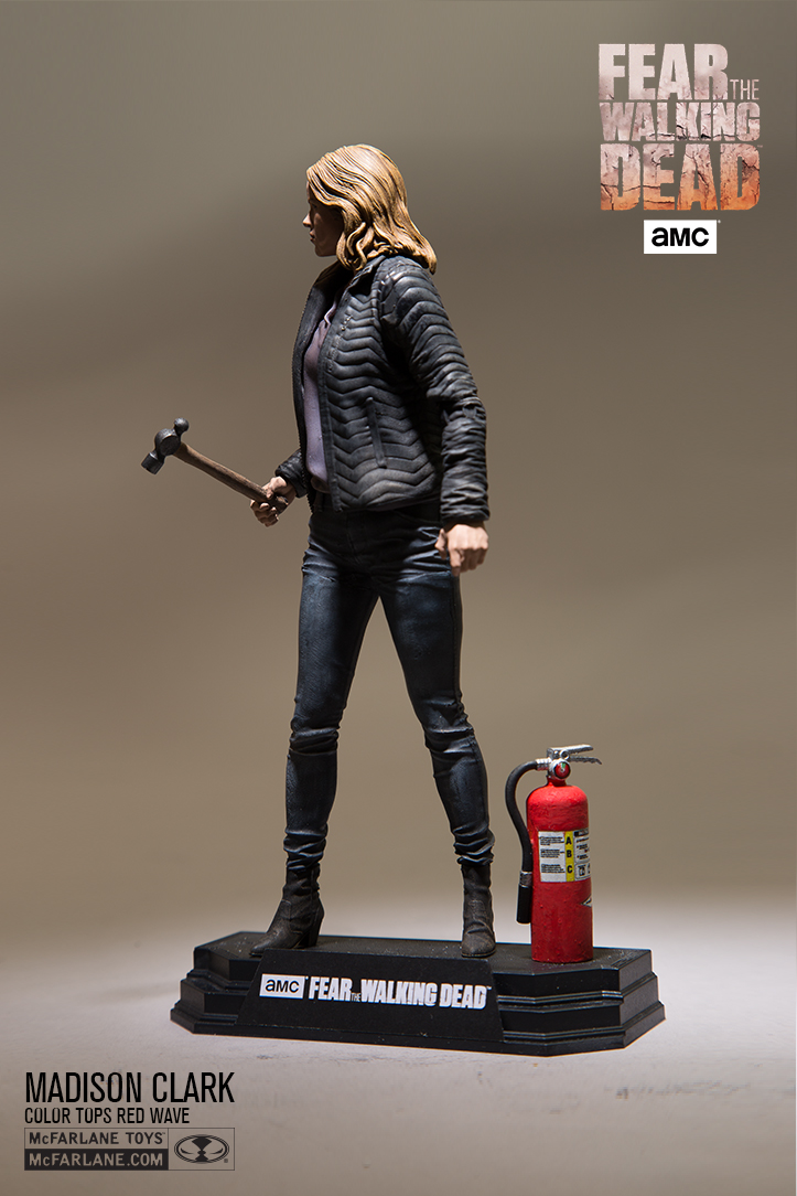 Fear the Walking Dead : Madison 7 inches action figure	 Madison_05