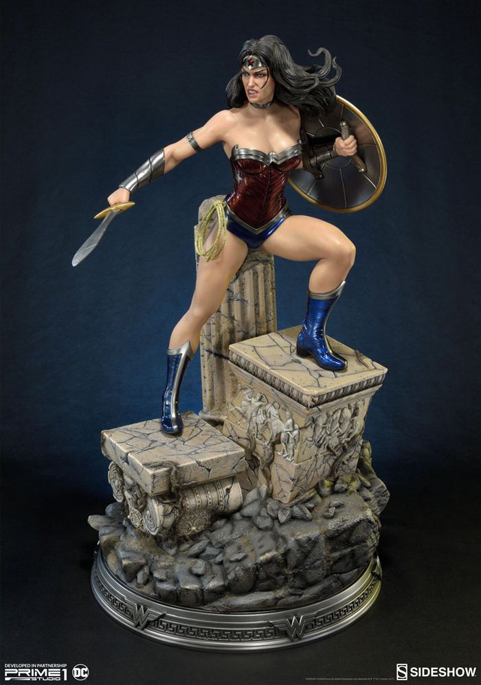 WONDER WOMAN ' NEW 52 ' Statue Wonder-woman-statue-sideshow-13