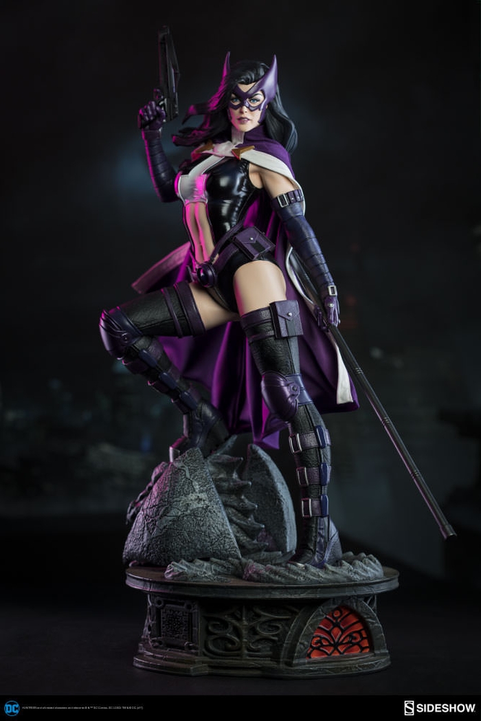 HUNTRESS PREMIUM FORMAT   Huntress-premium-sideshow-23