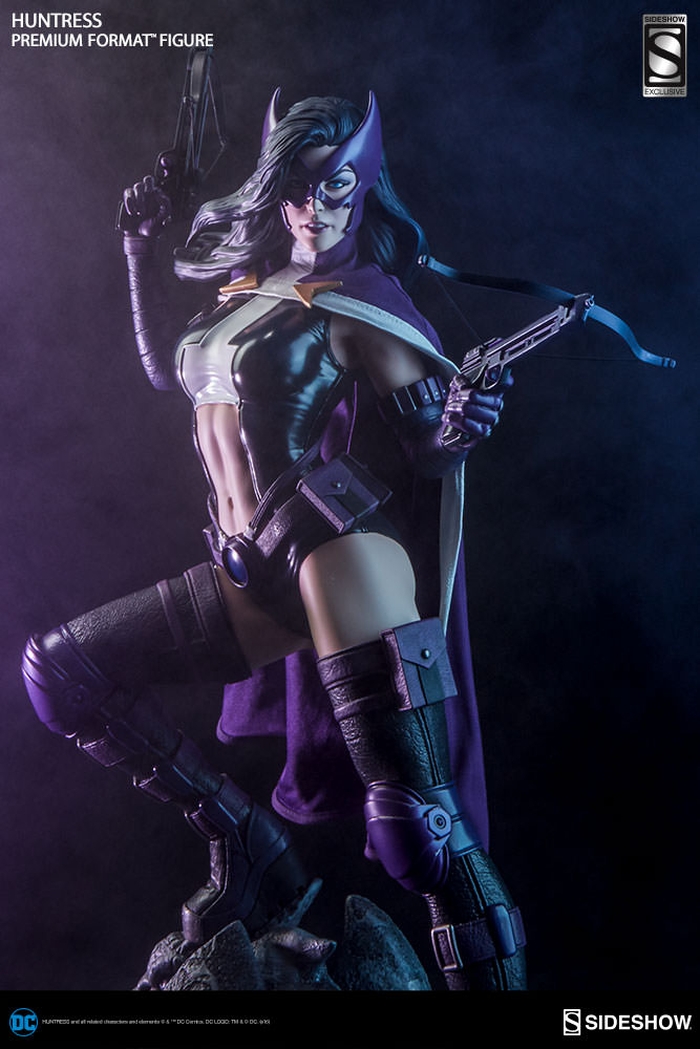 HUNTRESS PREMIUM FORMAT   Huntress-premium-sideshow-35