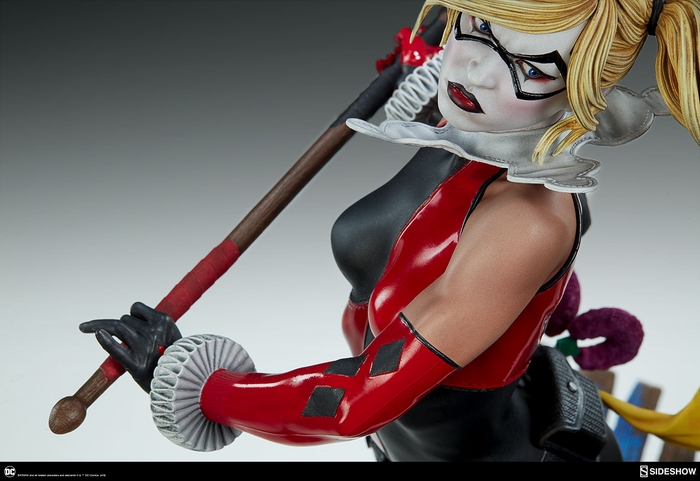 HARLEY QUINN PREMIUM FORMAT 2018 Harley-quinn-premium-format-figure-sideshow-300474-20