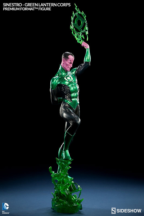 SINESTRO GREEN LANTERN CORPS PREMIUM FORMAT FIGURE   Sinestro-green-lantern-corps-premium-04