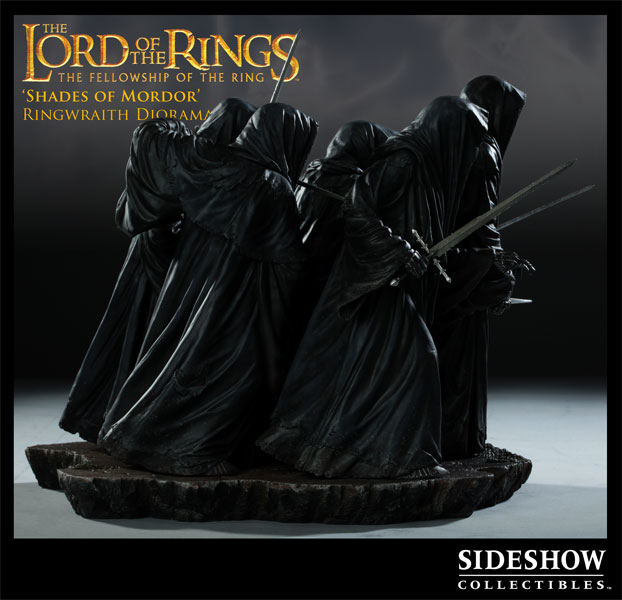 LOTR: RINGWRAITH "Shade of mordor" diorama Ringwraith-Diorama-9722_press-01-03