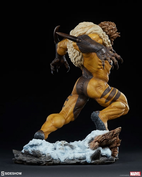 Sabretooth Premium Format Figure Sabretooth-Premium-Format-Figure-8