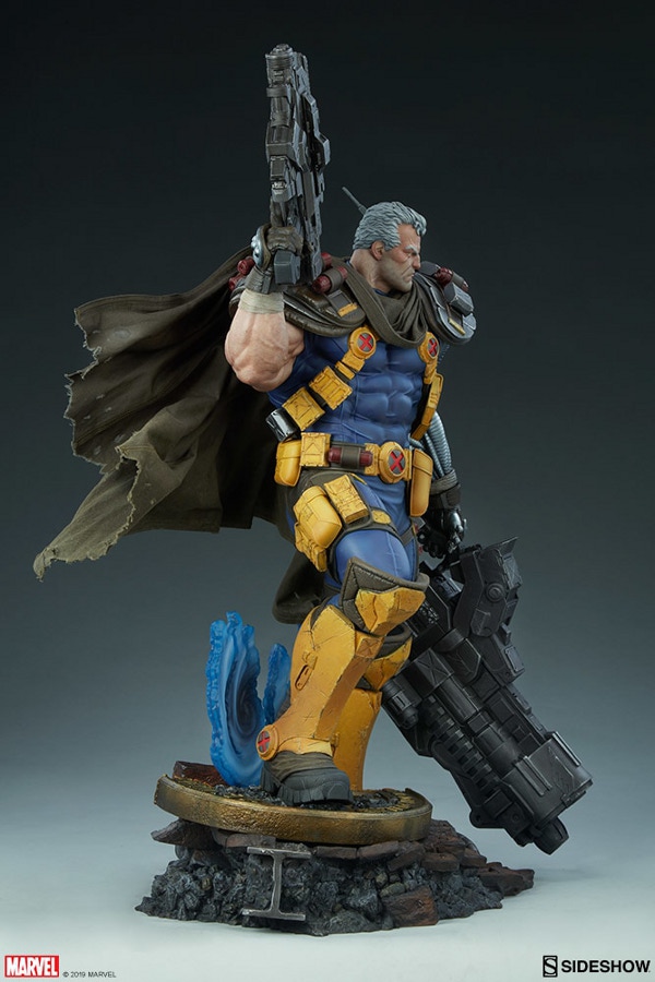 CABLE Premium Format Sideshow-Cable-Statue-12