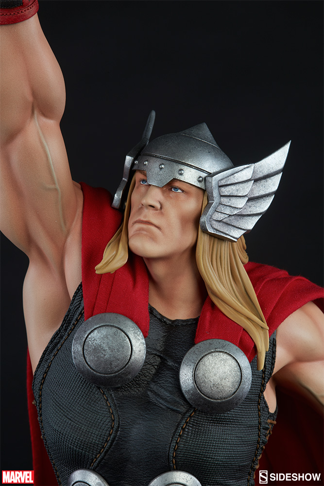 THOR – Avengers Assemble Statue  Thor-avengers-assemble-statue-sideshow-08