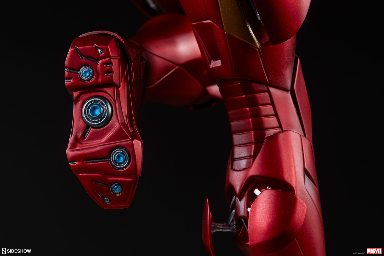 IRON MAN " EXTREMIS "Mark II Statue Marvel-iron-man-extremis-mark-2-statue-sideshow-200415-31