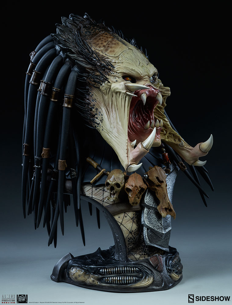 ALIENS VS PREDATOR: WOLF PREDATOR Legendary scale bust Alien-vs-predator-r-wolf-predator-legendary-scale-bust-200250-10