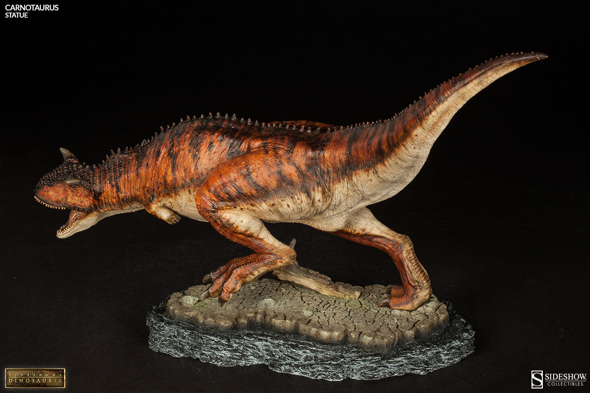 DINOSAURIA: CARNOTAURUS Statue 2000163-carnotaurus-statue-10