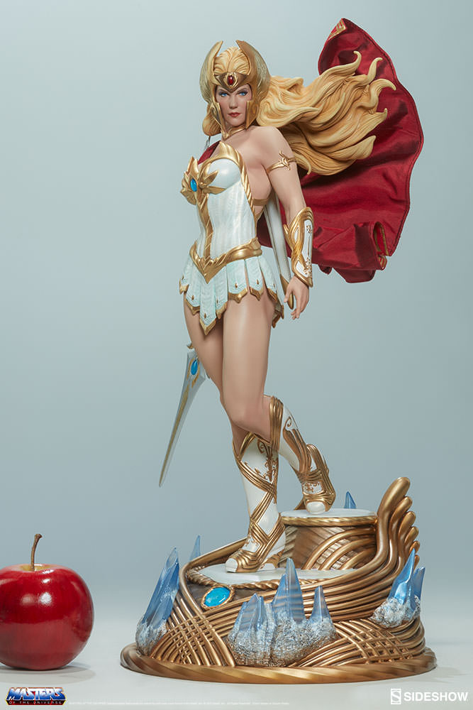 MASTER OF THE UNIVERSE: SHE-RA statue She-Ra-sideshow-statue-03