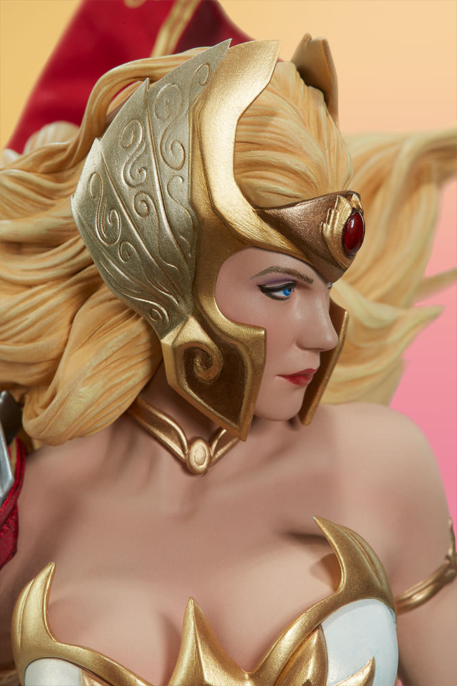 MASTER OF THE UNIVERSE: SHE-RA statue She-Ra-sideshow-statue-07