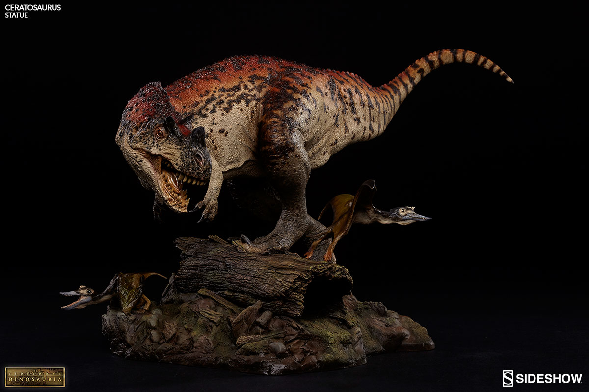 DINOSAURIA: CERATOSAURUS Statue Dinosauria-ceratosaurus-statue-sideshow-200363-04