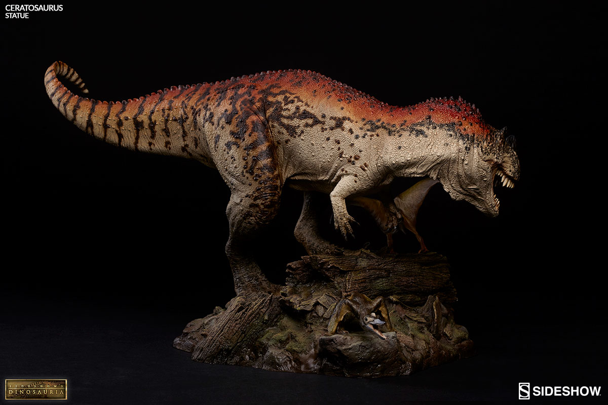 DINOSAURIA: CERATOSAURUS Statue Dinosauria-ceratosaurus-statue-sideshow-200363-05