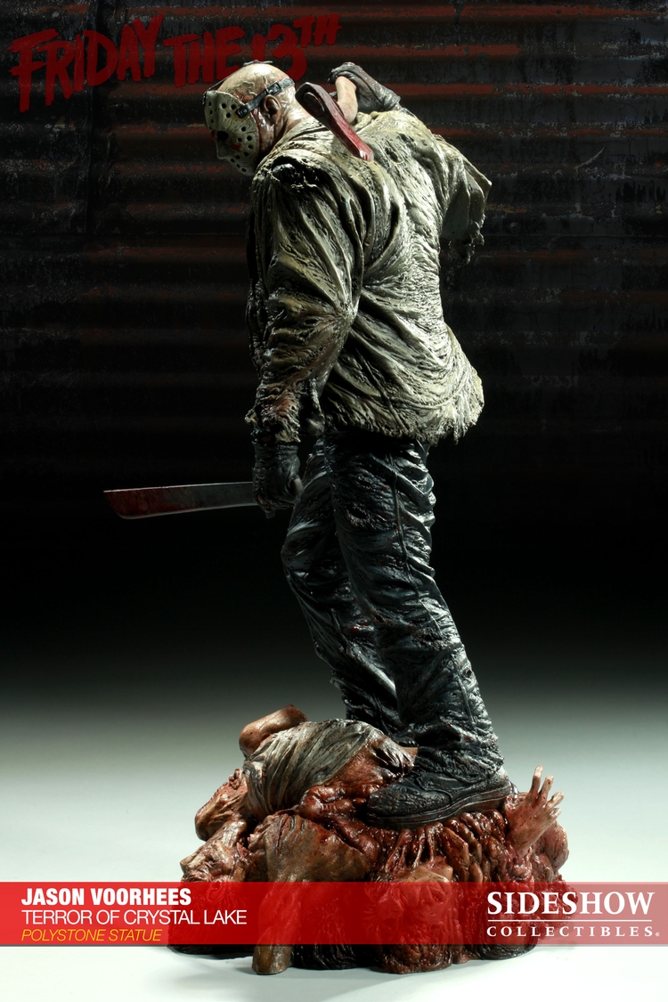 JASON VOORHEES Statue Jason-voorhees-statue-200051_press-03