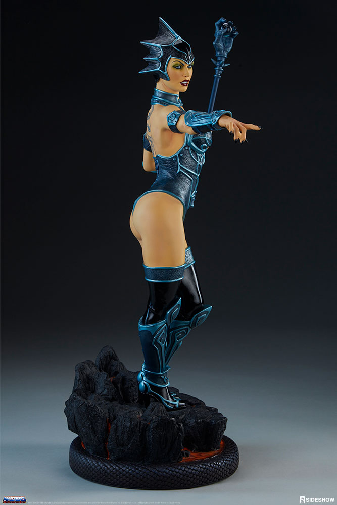 MASTER OF THE UNIVERSE: EVIL-LYN classic statue Masters-of-the-universe-evil-lyn-classic-statue-sideshow-2004613-07