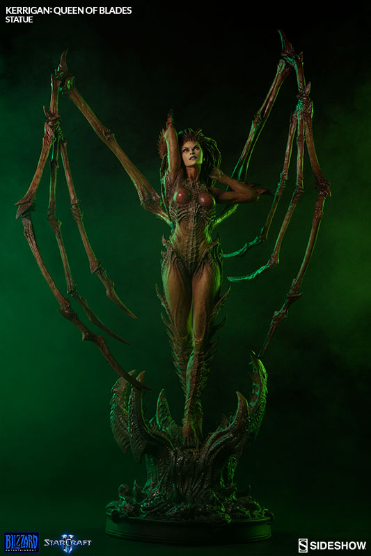 STARCRAFT II: KERRIGAN Statue  Starcraft-2-kerrigan-statue-200312-09