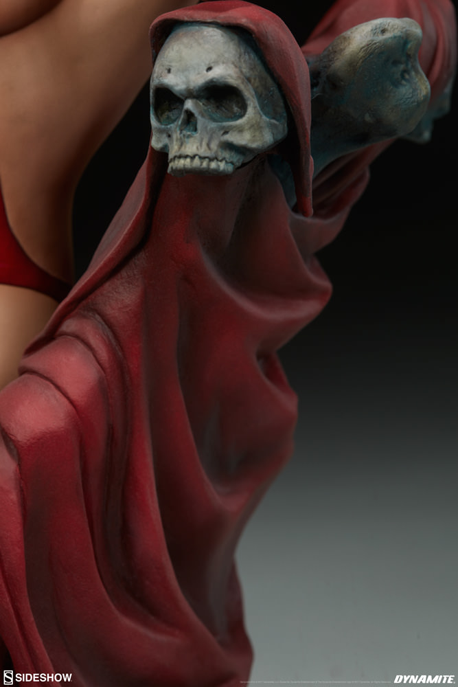 VAMPIRELLA ' DODSON '  Statue Vampirella-statue-200320-09