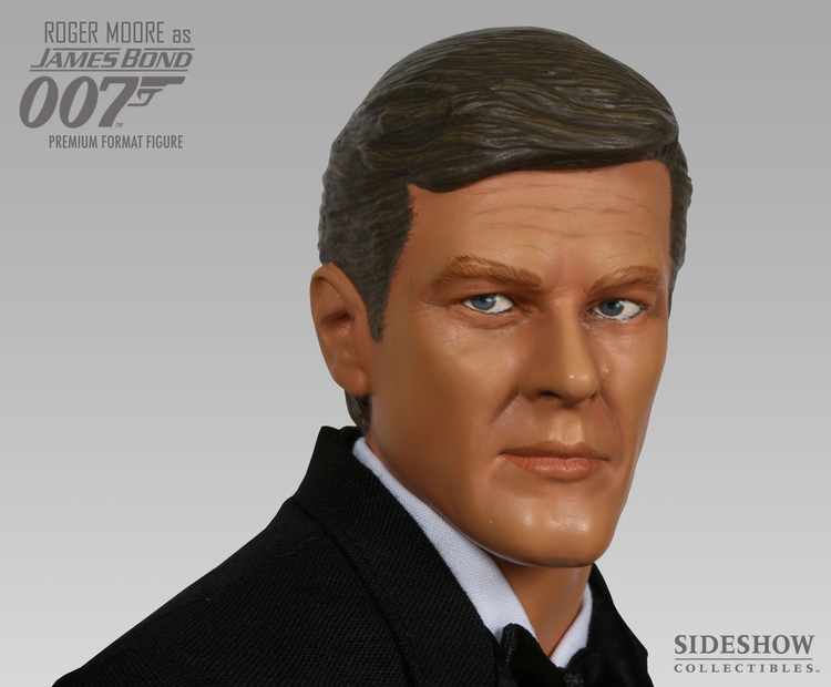 JAMES BOND 007 (ROGER MOORE) Premium format Roger-moore-james-bond-premium-format-7136_press-03